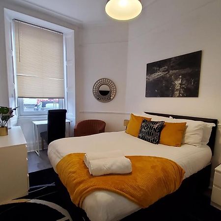 Leith Spectacular Apartment By Sensational Stay Short Lets & Serviced Accommodation With 6 Separate Beds & 2 Baths Эдинбург Экстерьер фото
