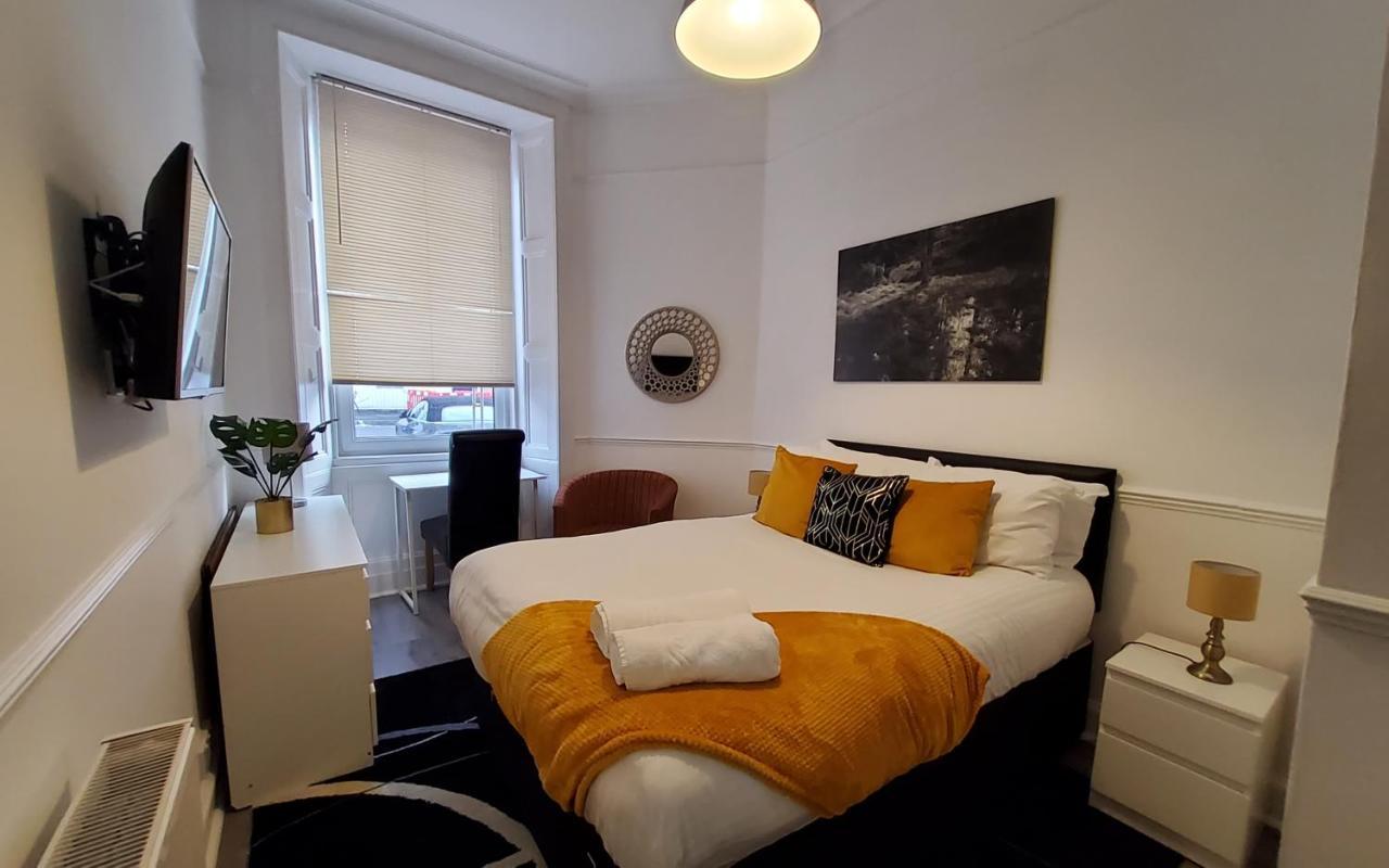 Leith Spectacular Apartment By Sensational Stay Short Lets & Serviced Accommodation With 6 Separate Beds & 2 Baths Эдинбург Экстерьер фото