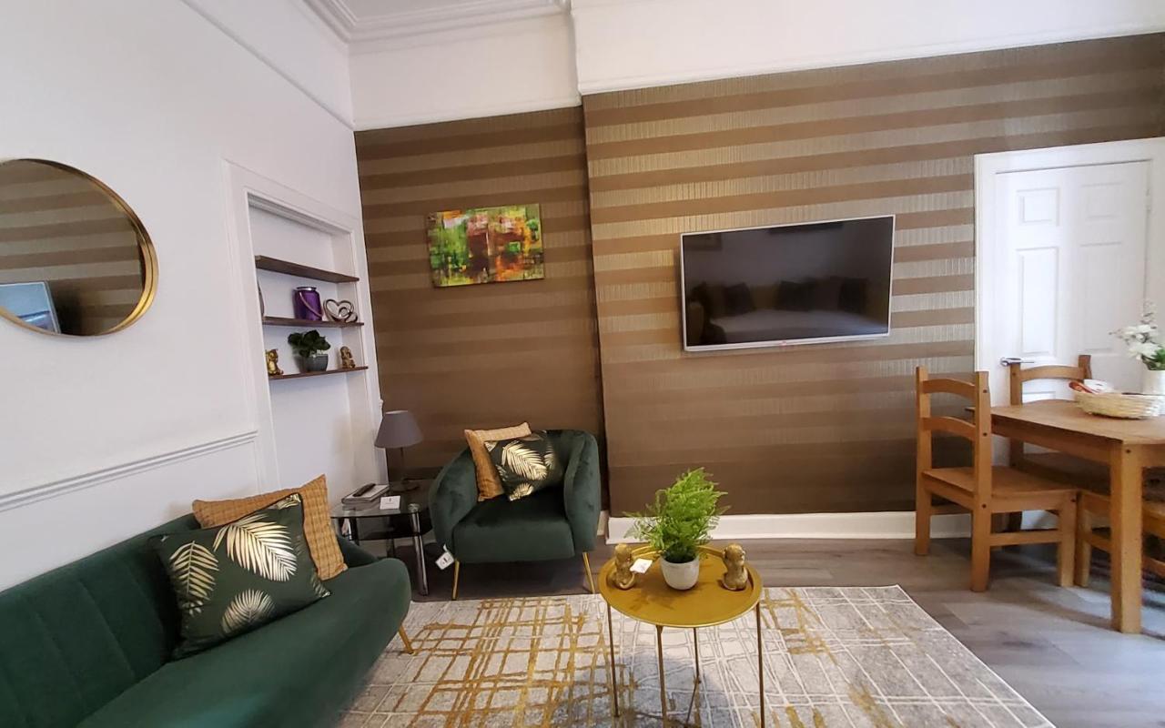 Leith Spectacular Apartment By Sensational Stay Short Lets & Serviced Accommodation With 6 Separate Beds & 2 Baths Эдинбург Экстерьер фото