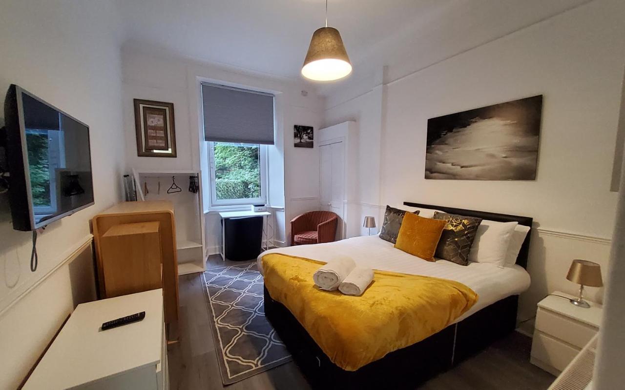 Leith Spectacular Apartment By Sensational Stay Short Lets & Serviced Accommodation With 6 Separate Beds & 2 Baths Эдинбург Экстерьер фото